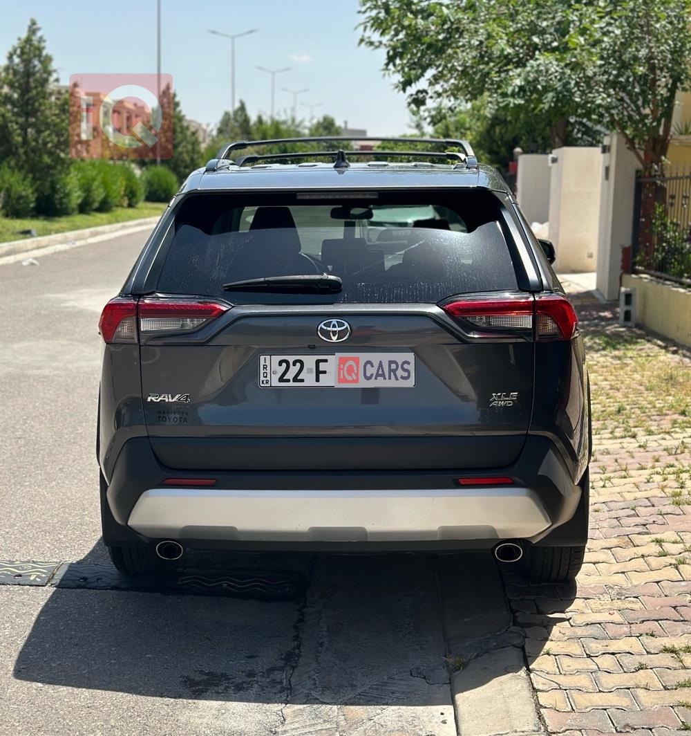 تويوتا راف 4